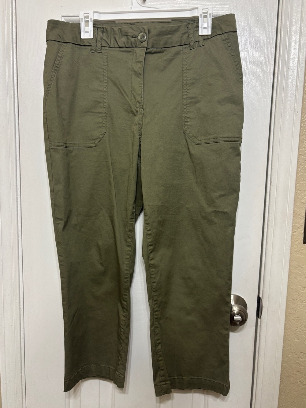 BRIGGS Womens Chino Pants 12 Green Solid Flat Front Stretch Pockets Button